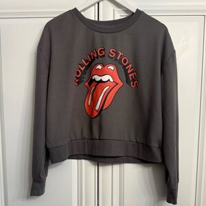 Rolling Stones Women’s Sz Large Relaxed Fit Sweatshirt Grey w/Red Logo on Front